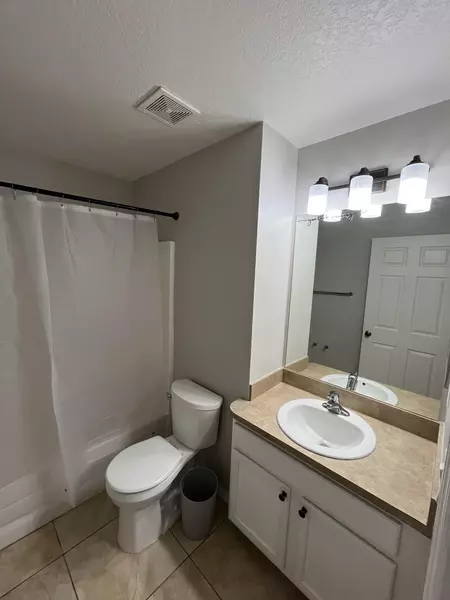 Coliving in Melbourne - Outer Orlando, Orlando