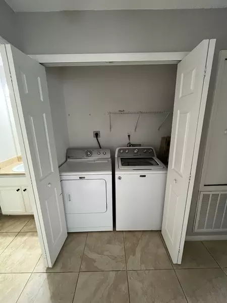 Coliving in Melbourne - Outer Orlando, Orlando