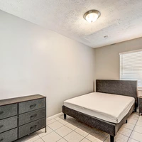 Coliving in Cedar Hills - Westside, Jacksonville