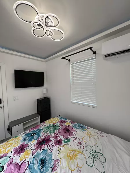 Coliving in Manor - East Austin, Austin