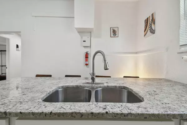 Coliving in Kenwood - Clearwater-St. Petersburg, Tampa