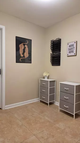 Coliving in Garland - Ne Dallas, Dallas