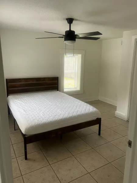 Coliving in Kenwood - Clearwater-St. Petersburg, Tampa