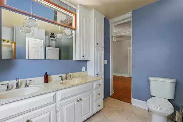 Coliving in Mount Pleasant - NW DC, Washington DC