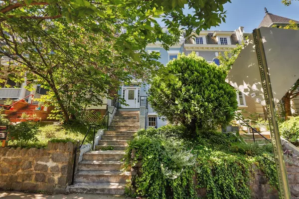 Coliving in Mount Pleasant - NW DC, Washington DC