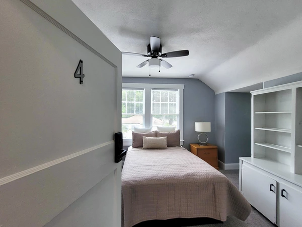 Coliving in Ybor City - Central Tampa, Tampa