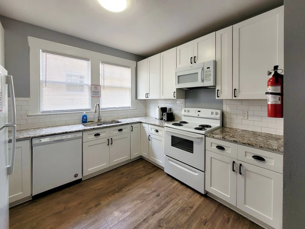 Coliving in Ybor City - Central Tampa, Tampa