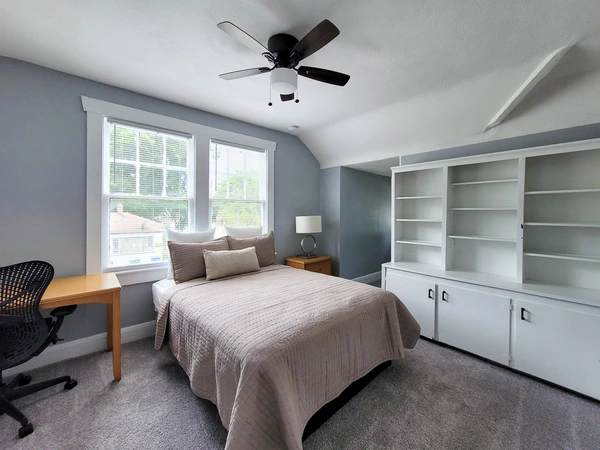 Coliving in Ybor City - Central Tampa, Tampa