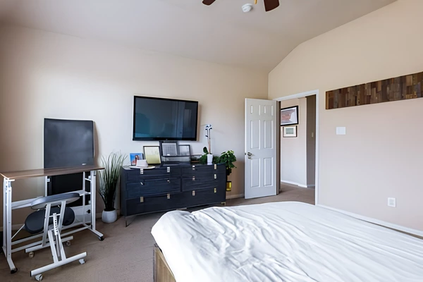 Coliving in Manor - East Austin, Austin