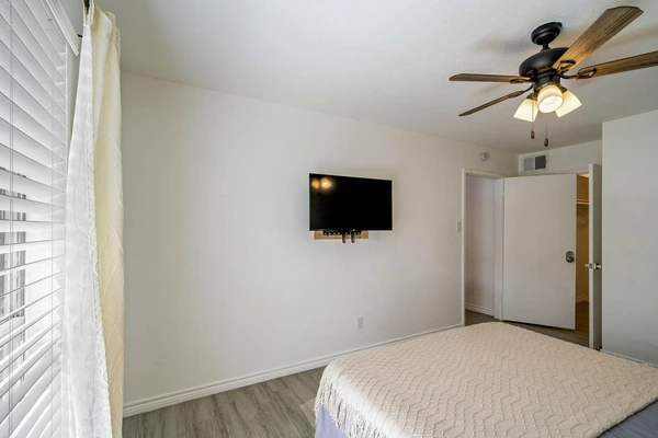 Coliving in Chinatown Houston - Sw Houston, Houston