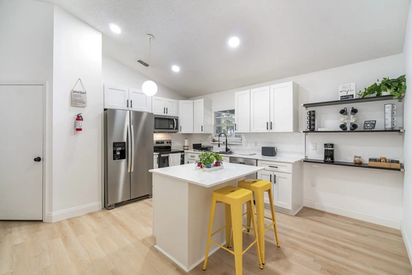 Coliving in DeLand - Outer Orlando, Orlando