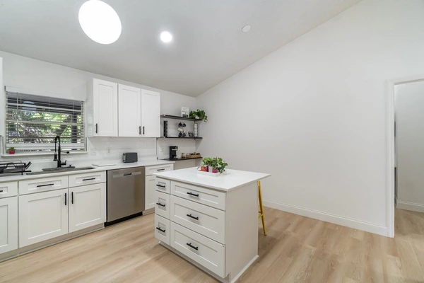 Coliving in DeLand - Outer Orlando, Orlando