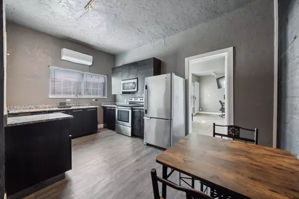 Coliving in Oak Cliff - Sw Dallas, Dallas