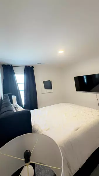 Coliving in Beatties Ford / Trinity - North Charlotte, Charlotte