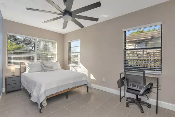 Coliving in Kenwood - Clearwater-St. Petersburg, Tampa