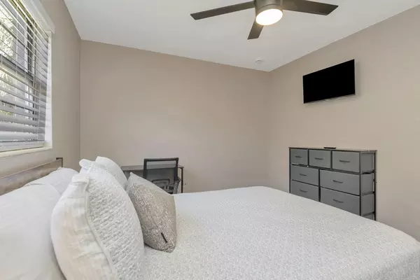 Coliving in Kenwood - Clearwater-St. Petersburg, Tampa