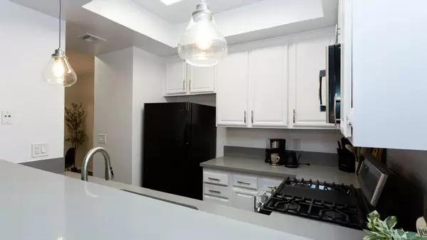 Coliving in West Hollywood - Central Los Angeles, Los Angeles