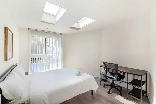 Coliving in Westwood - Westside / South Bay, Los Angeles