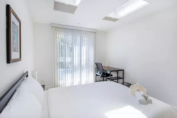 Coliving in Westwood - Westside / South Bay, Los Angeles