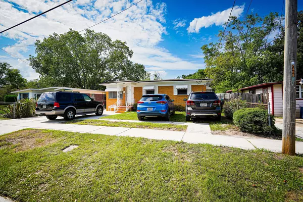 Coliving in Lake Forest - Northside, Jacksonville