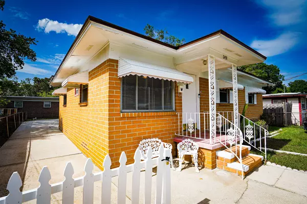 Coliving in Lake Forest - Northside, Jacksonville