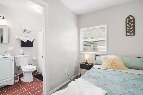 Coliving in Lake Forest - Northside, Jacksonville