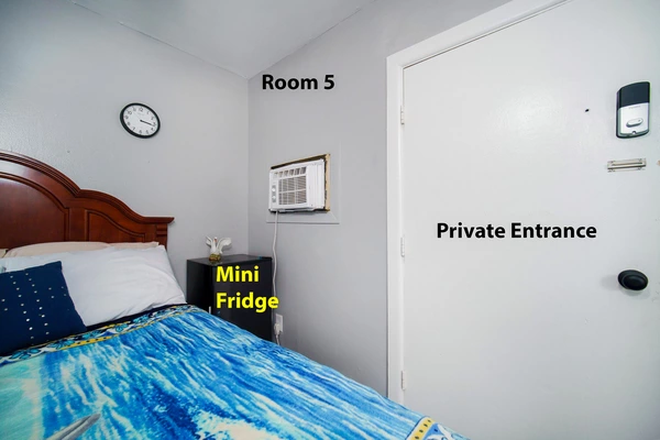 Coliving in Cedar Hills - Westside, Jacksonville