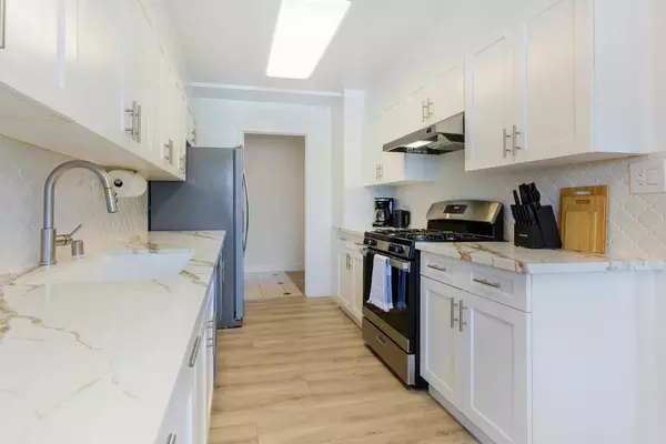 Coliving in Westwood - Westside / South Bay, Los Angeles