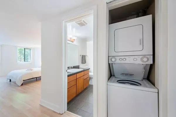 Coliving in Westwood - Westside / South Bay, Los Angeles