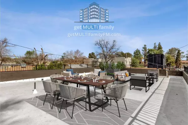 3 bedrooms apartment for rent in Biltmore Area - Phoenix, Phoenix