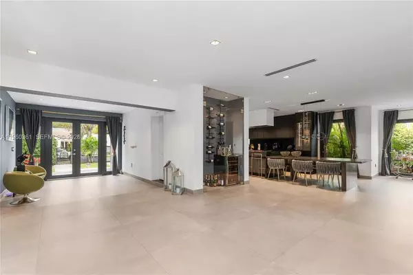 5 bedrooms apartment for rent in Coral Way - Miami, Miami