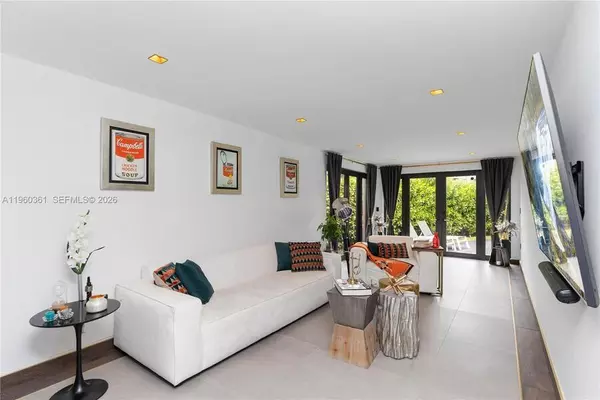 5 bedrooms apartment for rent in Coral Way - Miami, Miami