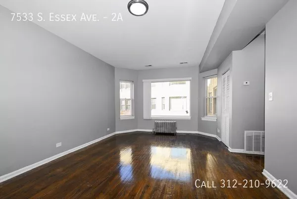 2 bedrooms apartment for rent in South Shore - South Side, Chicago