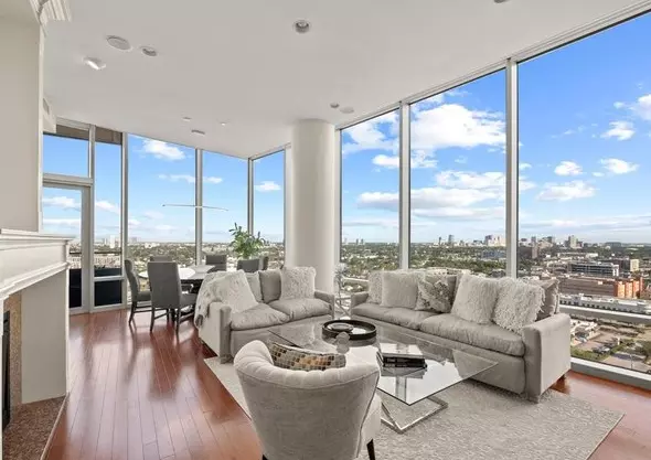 2 bedrooms apartment for rent in River Oaks - Inner Loop, Houston