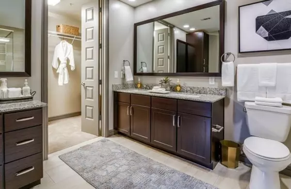 2 bedrooms apartment for rent in Hunter Creek Village - West Houston, Houston