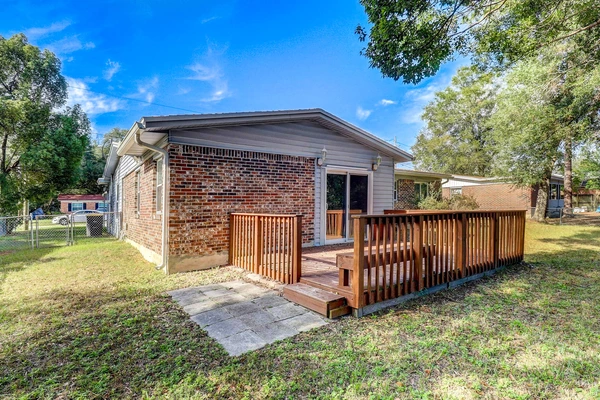 Coliving in Cedar Hills - Westside, Jacksonville