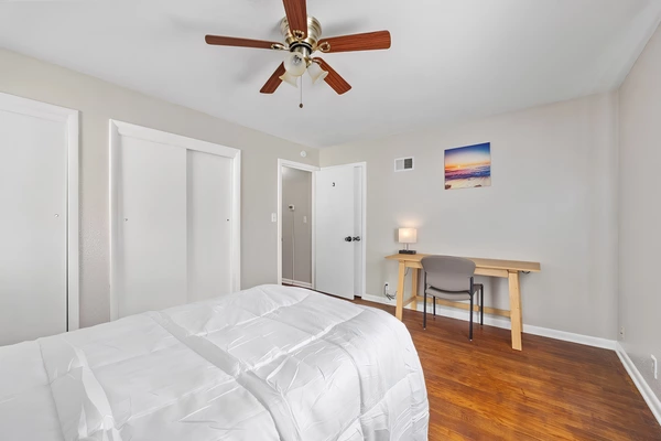 Coliving in Foxtown East - KCMO, Kansas City