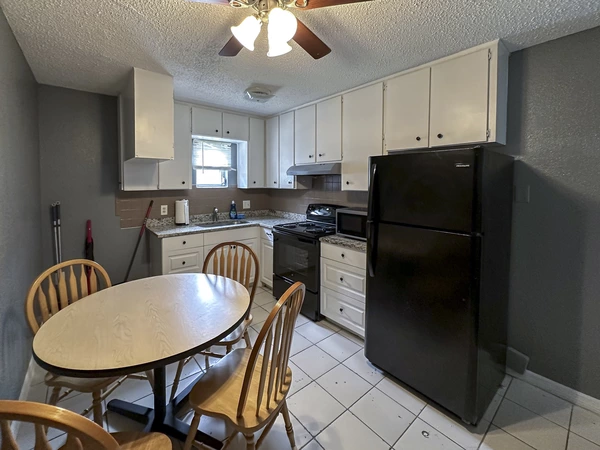 Coliving in Odessa - North Tampa, Tampa