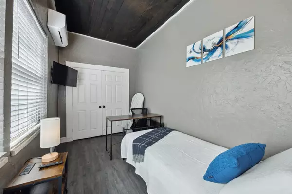Coliving in Oak Cliff - Sw Dallas, Dallas
