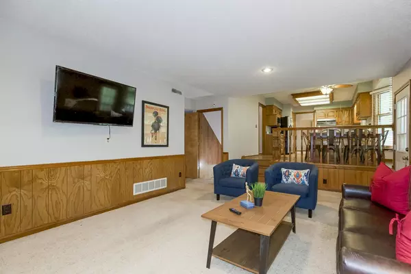 Coliving in Olathe - Outer KCK, Kansas City