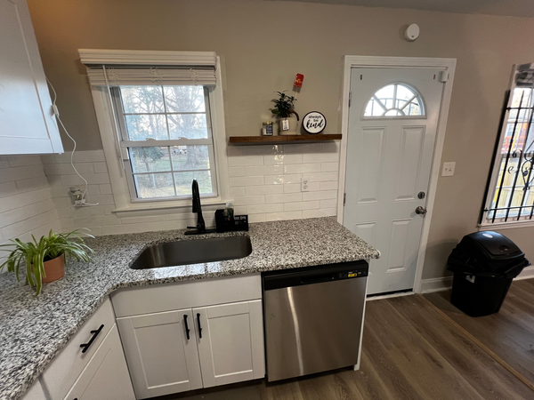 Coliving in Eastway - East Charlotte, Charlotte