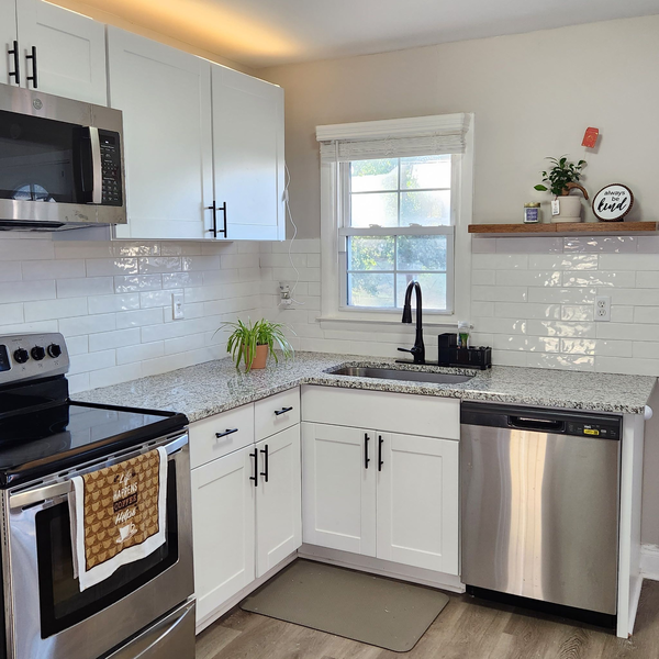 Coliving in Eastway - East Charlotte, Charlotte