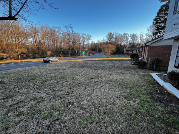 Coliving in Eastway - East Charlotte, Charlotte