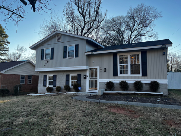 Coliving in Eastway - East Charlotte, Charlotte