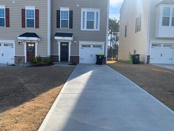 Coliving in Bryson Village - Outer Triangle, Raleigh