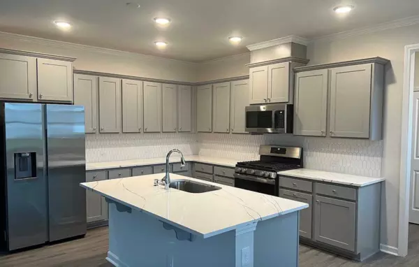 Coliving in Clayton - Outer Triangle, Raleigh