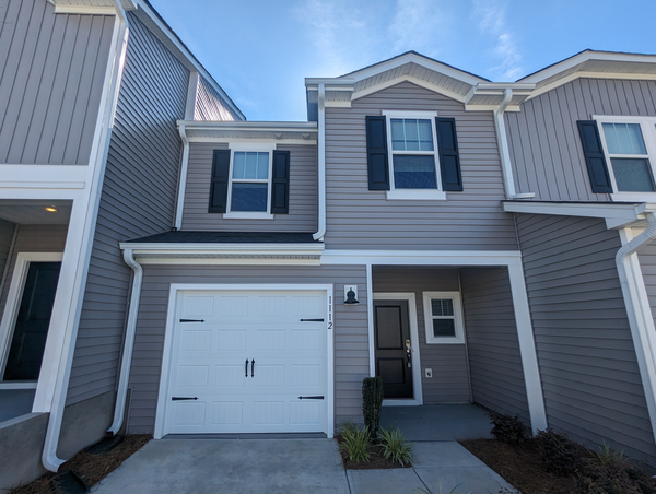 Coliving in Oakdale - North Charlotte, Charlotte