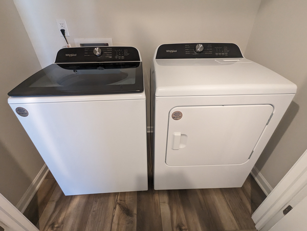 Coliving in Oakdale - North Charlotte, Charlotte