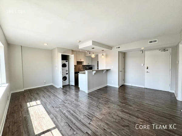 1 bedroom apartment for rent in South Plaza - KCMO, Kansas City