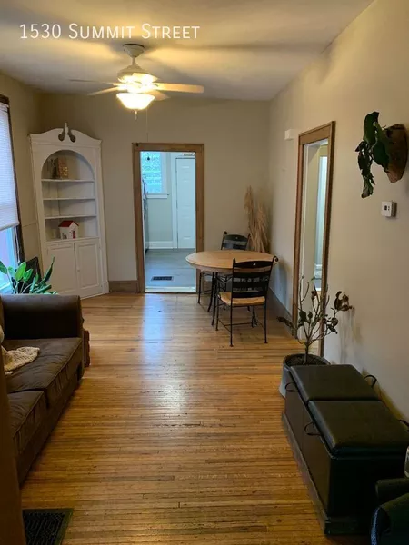 4 bedrooms apartment for rent in Weinland Park - Central Columbus, Columbus